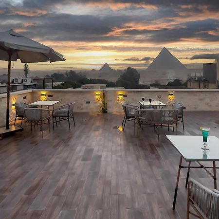 Pyramids Vista Inn Kafret el-Gabal Extérieur photo