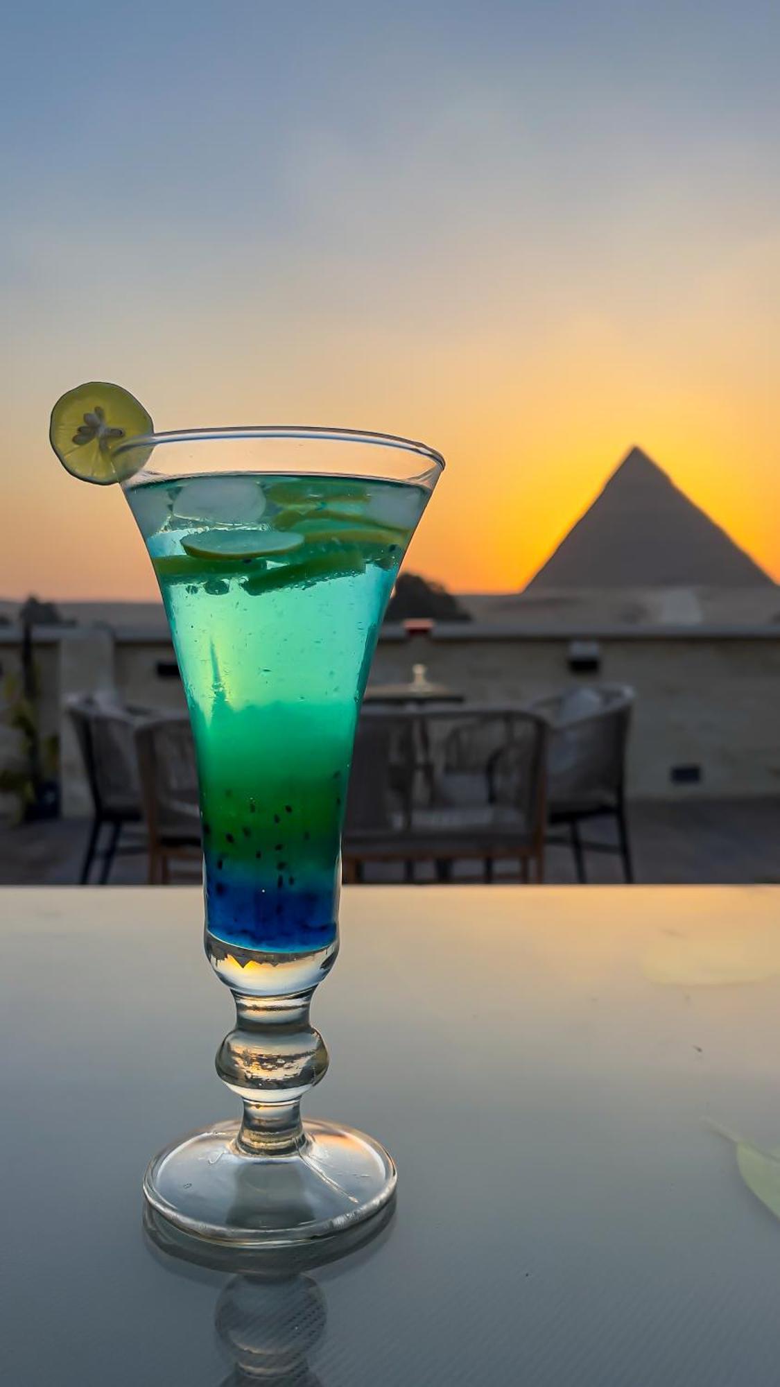 Pyramids Vista Inn Kafret el-Gabal Extérieur photo